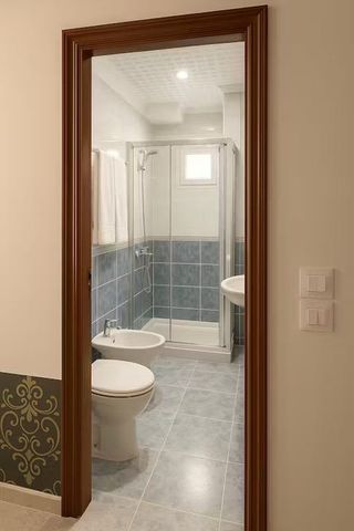 Calle Doctor Delgado Roig, Sevilla, Andalusia 41008 - Photo 3