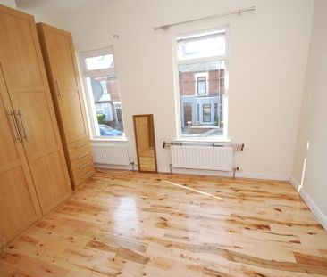 19 Lisburn Avenue, Belfast, BT9 7FX - Photo 3