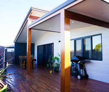 8a Croudace Road, Elermore Vale NSW 2287 - Photo 3