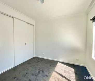 Stunning Home in Sought After Location - Photo 5