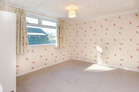 2 bedroom bungalow to rent - Photo 4