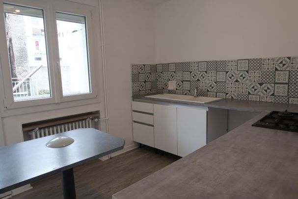 Appartement Le Chambon-Feugerolles - Photo 1