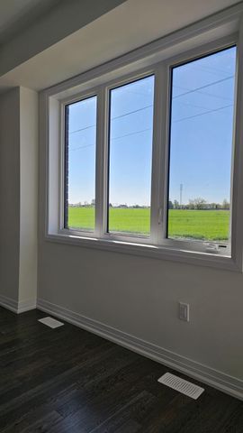 For Lease - 15 Peach Street Unit# 8, Thorold, Ontario - Photo 2