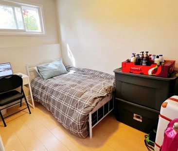 For Lease - 116 Paperbirch Crescent Unit# Upper Unit, London North,... - Photo 1