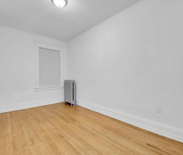 For Lease - 1108 St. Clair Avenue Unit# Upper, Toronto, Ontario - Photo 1
