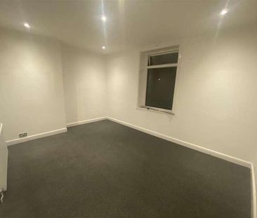 Halifax Road,keighley, BD21 - Photo 2