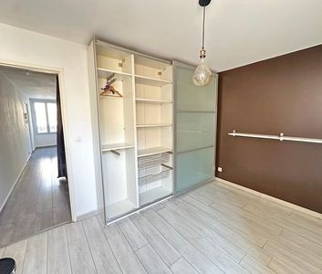 Location Appartement 2 pièces 36m² TOULON 83000 - Photo 4