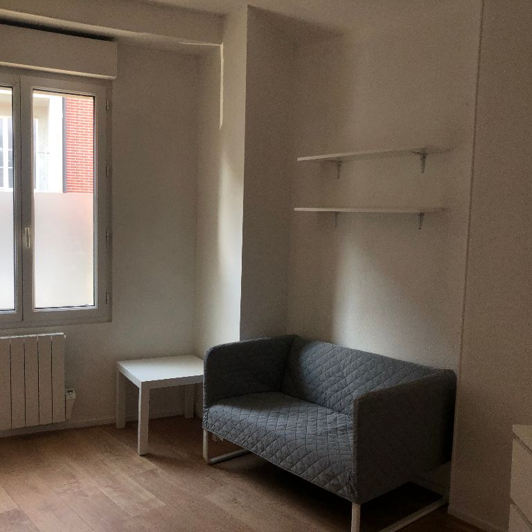 Location Appartement 1 pièce 20m² - Photo 1