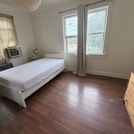For Lease - 3287 Lake Shore Boulevard Unit# Room2, Toronto, Ontario - Photo 3