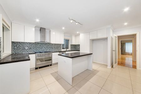 607 Mowbray Road, Lane Cove North. - Photo 3