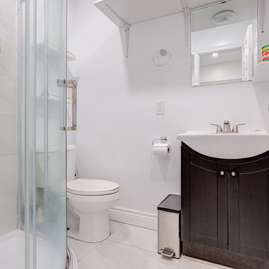 For Lease - 285 St John's Road, Toronto, Ontario - Photo 1