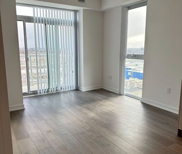 For Lease - 38 Honeycrisp Crescent Unit# 1105, Vaughan, Ontario - Photo 4