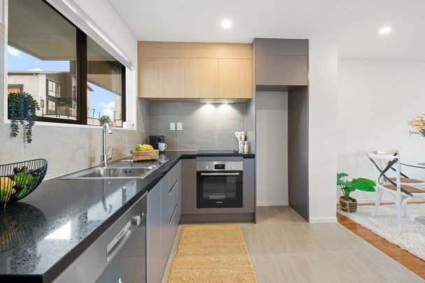 23 Red Arches Road, Henderson - Photo 1