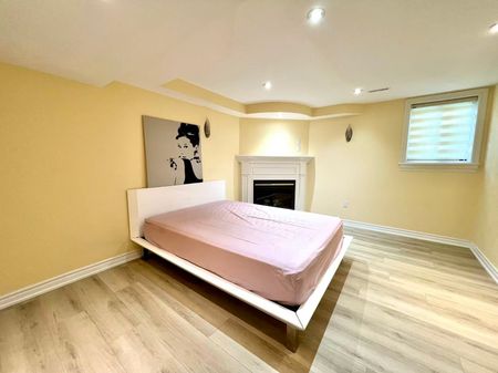 For Lease - 23 Toporowski Avenue, Richmond Hill, Ontario - Photo 3