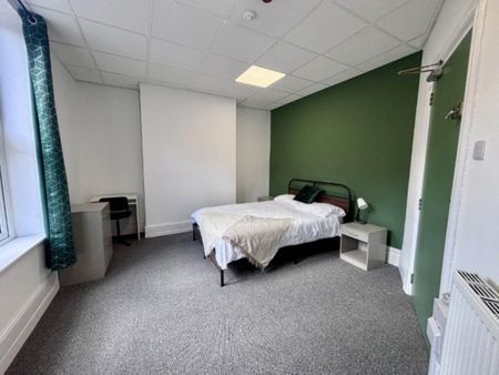 Aberdeen Walk (Room 2), Armley, Leeds - Photo 5