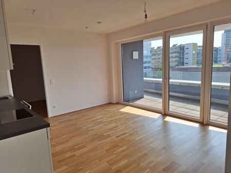 Wohnen über den Dächern von Linz - ideale 2 Zi-Wohnung! - Photo 4