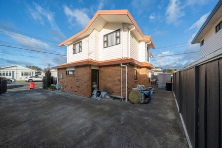 31 Devonshire Road, Miramar - Photo 2