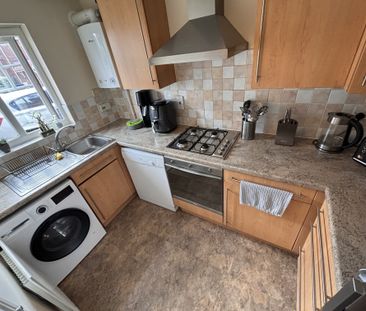 Follager Road, Rugby - Photo 1