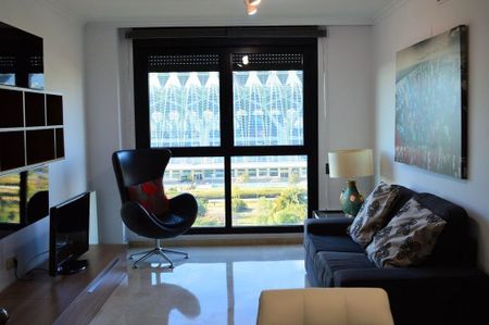 2 room luxury Flat for rent in Valencia - Photo 2