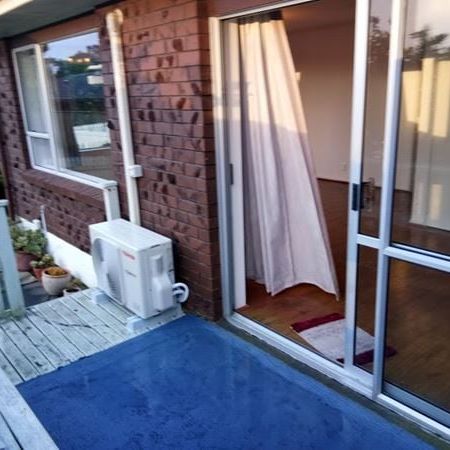 3 bedroom 2 bathroom family home - Photo 1