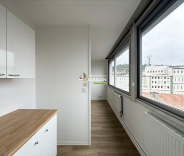 Appartement - 1 pièce - Saint-Alyre/Fontgiève - Photo 1