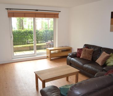 2 bed apartment to rent in Boulevard Drive, London, NW9 - Photo 6