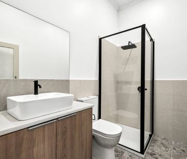 Charming Victorian Home in ever-popular Geelong West - Photo 5