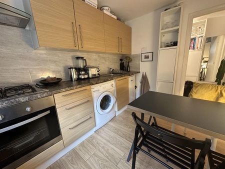 Studio to rent - Photo 5