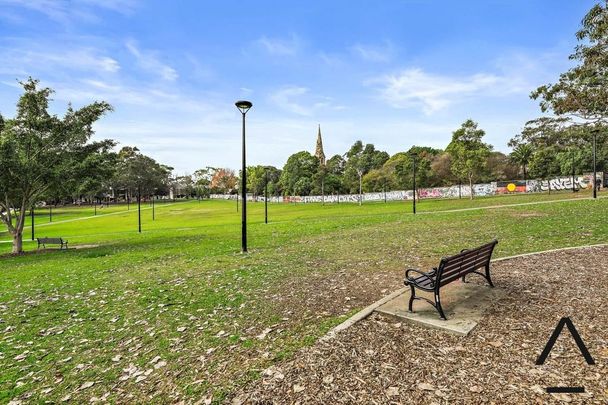 Fabulous Studio in Newtown - Photo 1