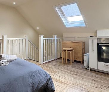 Studio to rent - Photo 5