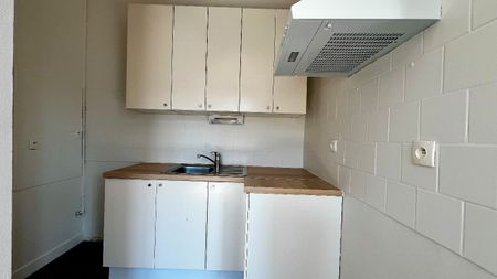 Location Appartement 2 pièces 46m² SURVILLIERS 95470 - Photo 2