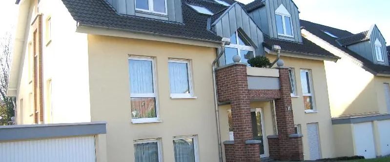 Renovierte 3-Zimmer-Wohnung mit Einbauküche in ruhiger und grüner Lage - Foto 1