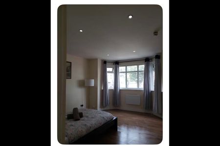 2 Bed Flat, Oxgate Gardens, NW2 - Photo 3