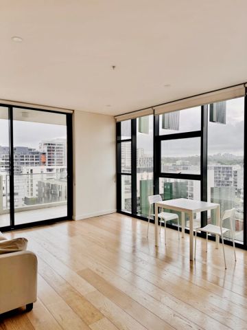 2 bed 2 bath-11104 - Photo 2