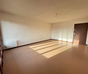 Location Appartement 2 pièces 55m² - Photo 2