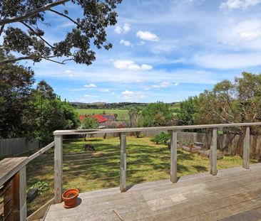 Perfect family home with a view! - Photo 6