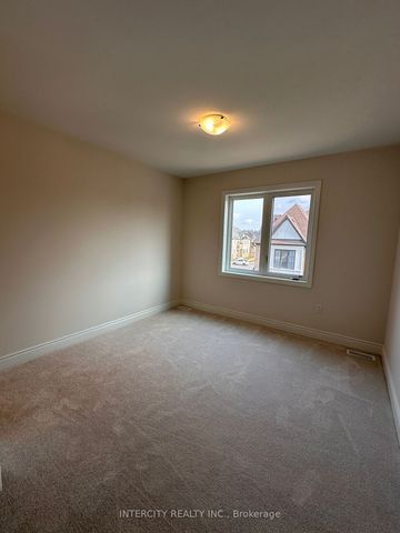 Townhouse For Lease | W8115274 - Photo 3