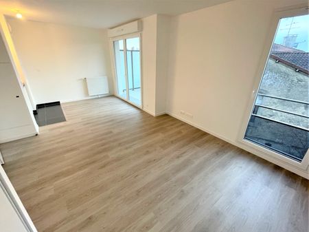 Studio de 30,04m² - MEAUX - Photo 2
