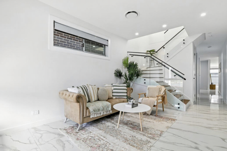 Luxury Family Residence - Photo 5