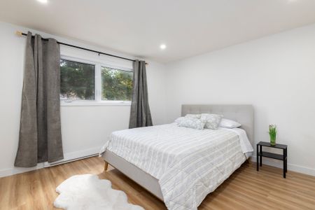 Maison de plain-pied à Sainte-Marguerite-du-Lac-Masson - Photo 5