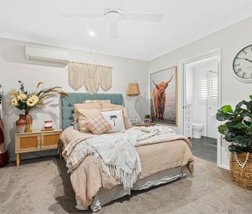 Beautifully Presented 4 Bedroom Townhouse - Photo 6