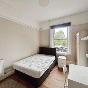 1 bedroom property to rent Ravenstone, 7 St. Andrews Road, Droitwich, Worcestershire, WR9 - Photo 3