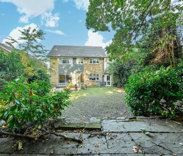 4 bedroom detached house to rent - Photo 6