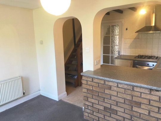 2 bedroom house to rent - Photo 1