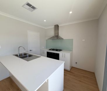 Parkside Living in Shorehaven Estate - Photo 6