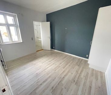 Vejle - Centrum, lys 2vær lej m/balkon - Foto 4