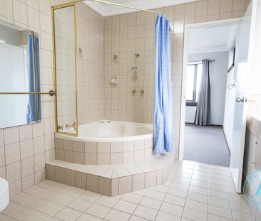 Townhouse For Rent In South Perth - Photo 6