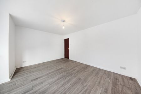 Oliver Grove, London - Photo 4