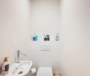 Modern en ruim appartement met 2 slaapkamers, staanplaats, berging ... - Foto 2