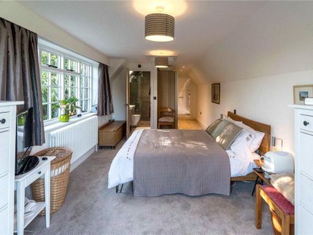 5 bedroom detached house to rent - Photo 5